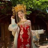 束河古镇-金色凤冠