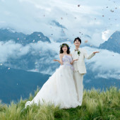 莫奈庄园-雪山之下