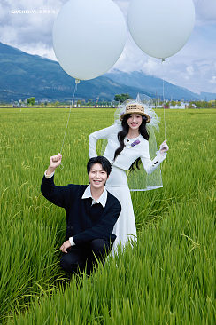 向阳溪麦田-签收浪漫