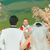 童话黑马-丽江目的地婚礼