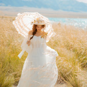 赛里木湖-湖畔芦苇