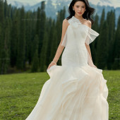 库尔德宁-云杉树下