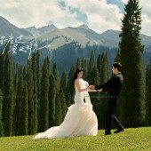 库尔德宁-云杉树下