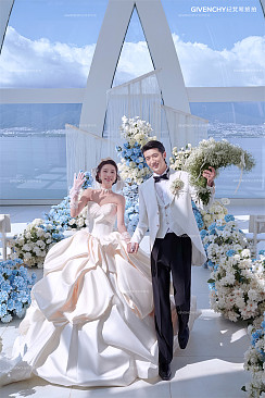 归鲤小镇-苍洱教堂