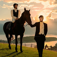 理想邦-骏马疾驰