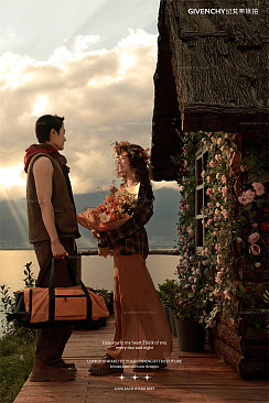 半山半岛-迷城叙光