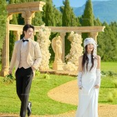 艾洛克庄园-晨露微光