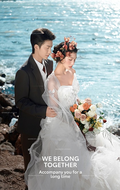 洱海礁石-午后波光