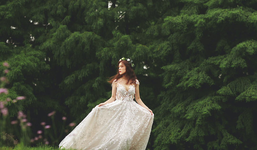 美美的婚纱照怎么拍出来，看你都知道几点