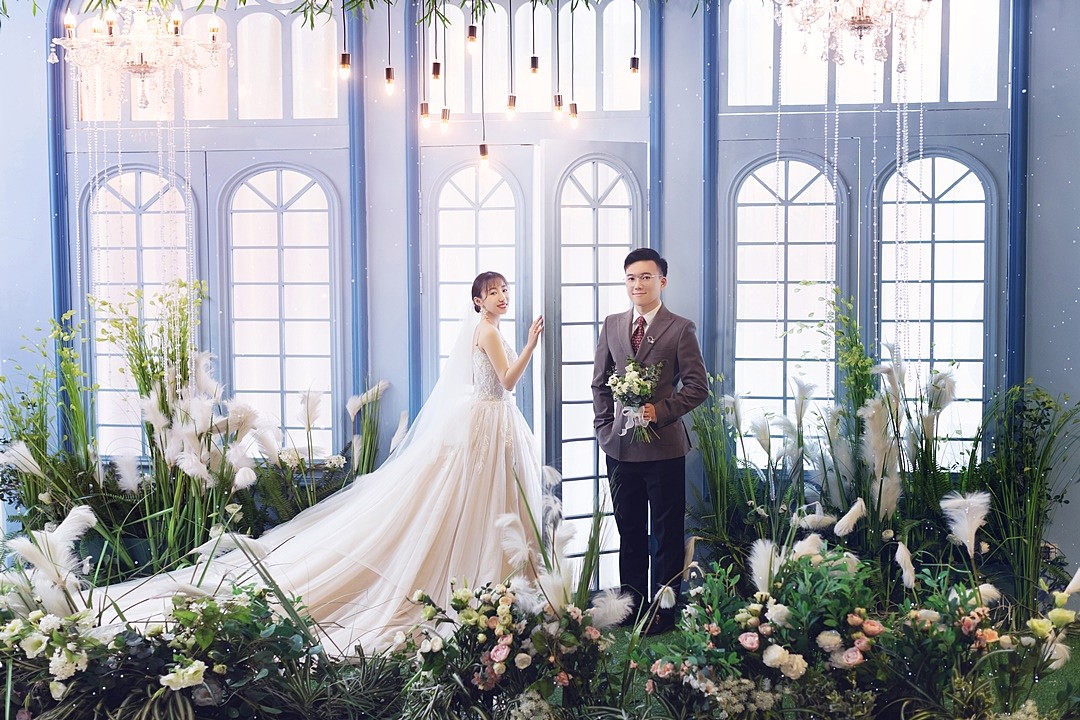 婚纱照一般要多长时间可以拿到照片?