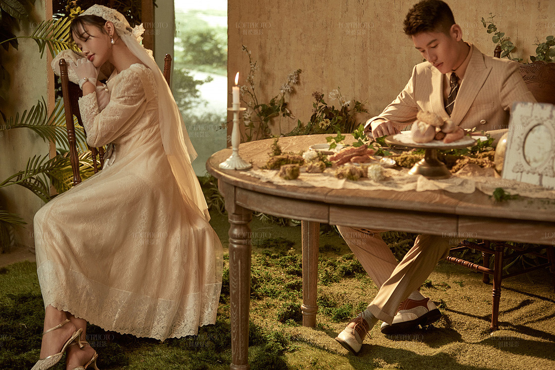 戴珍珠耳环的少女