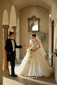 艾丝美拉达的裙摆