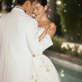 面前的月亮My moon