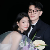 博主——江大花&时嘻嘻