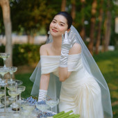 博主——江大花&时嘻嘻