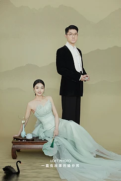 陆先生&李女士