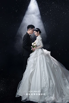 陆先生&李女士