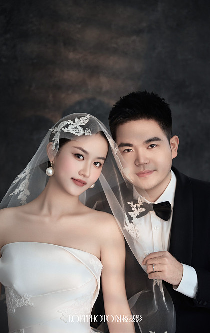 吴先生&周女士