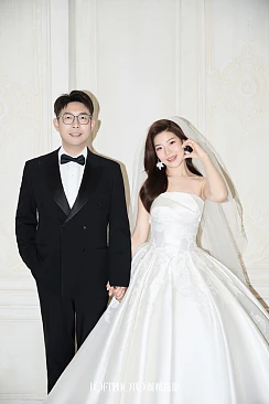周先生&周女士