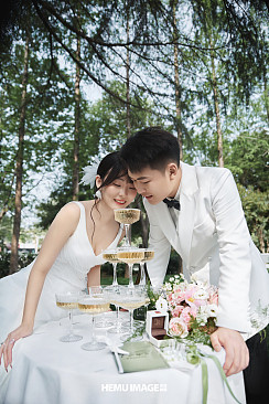 张先生&李女士