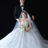 张先生&薛女士