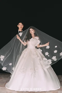 董先生&刘女士