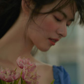 捧着鲜花去见你