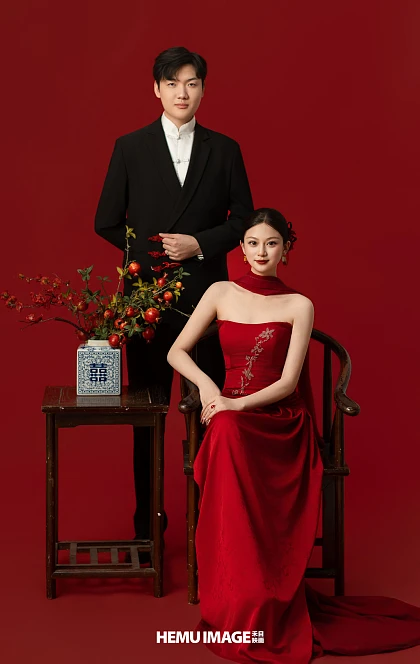黄先生&余女士
