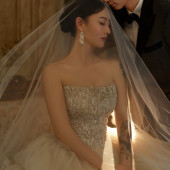 何先生&万女士