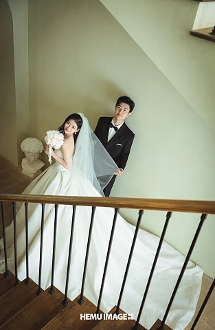 徐先生&董女士