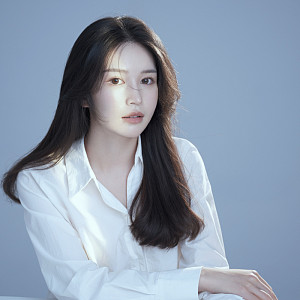 遥女士