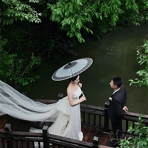 马先生&张女士