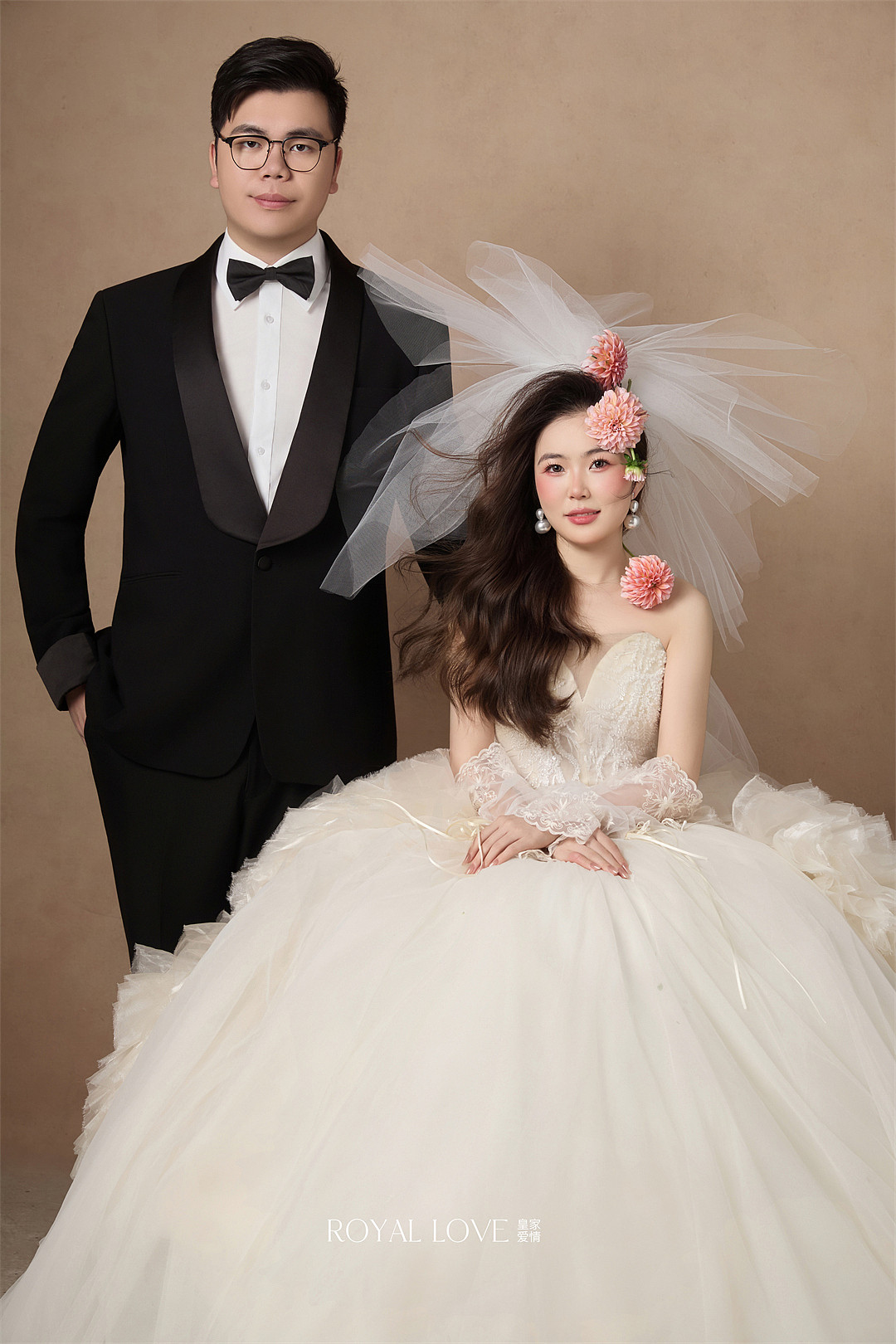 束先生&周小姐