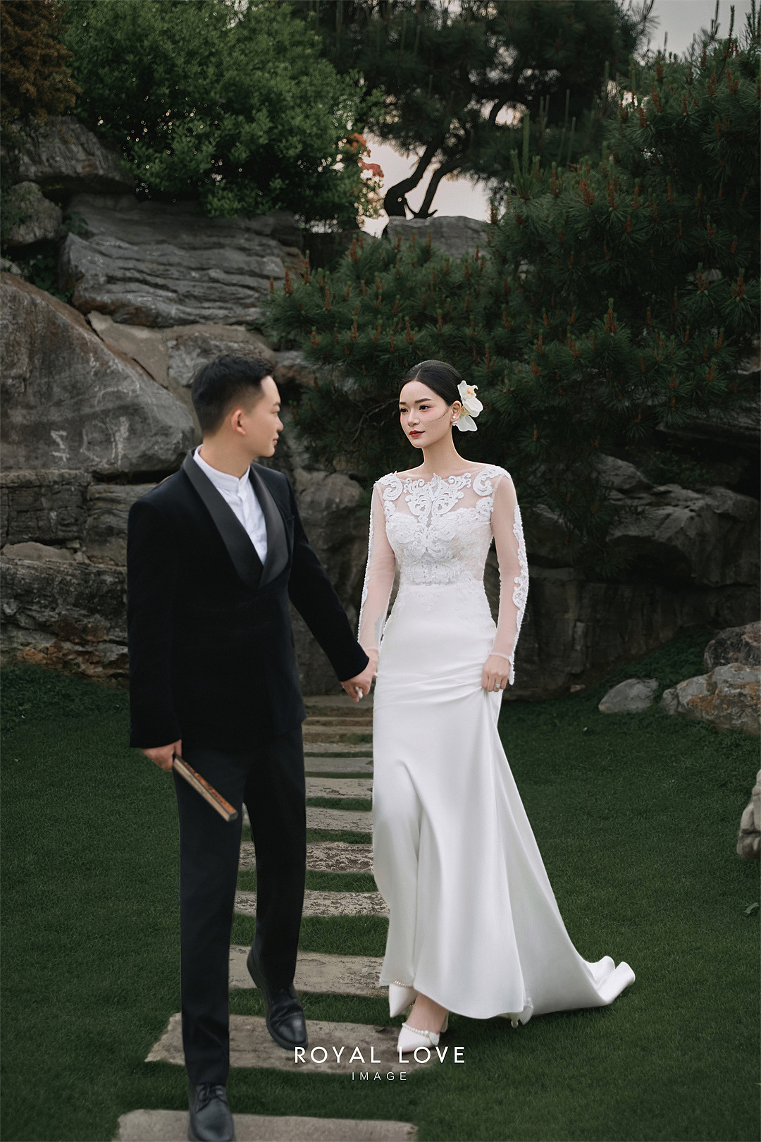 胡先生&李小姐
