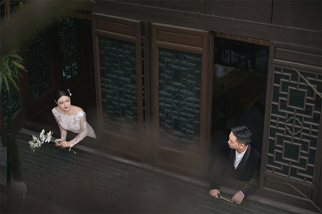 胡先生&李小姐