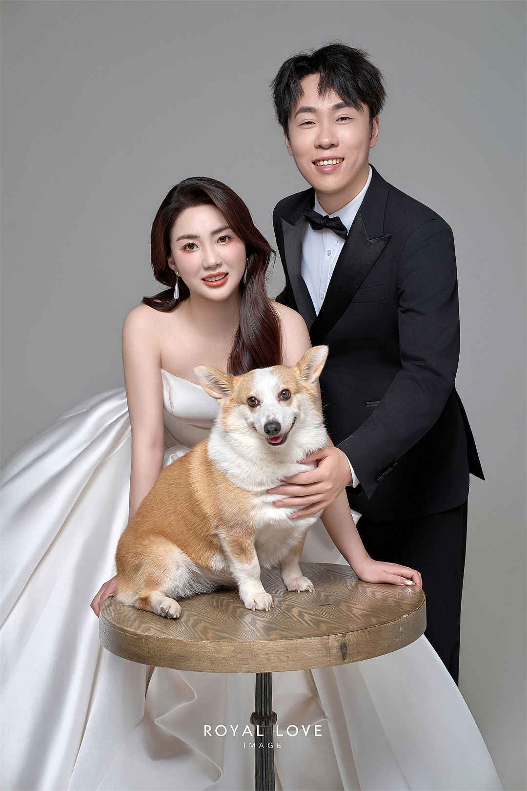 严先生&王小姐