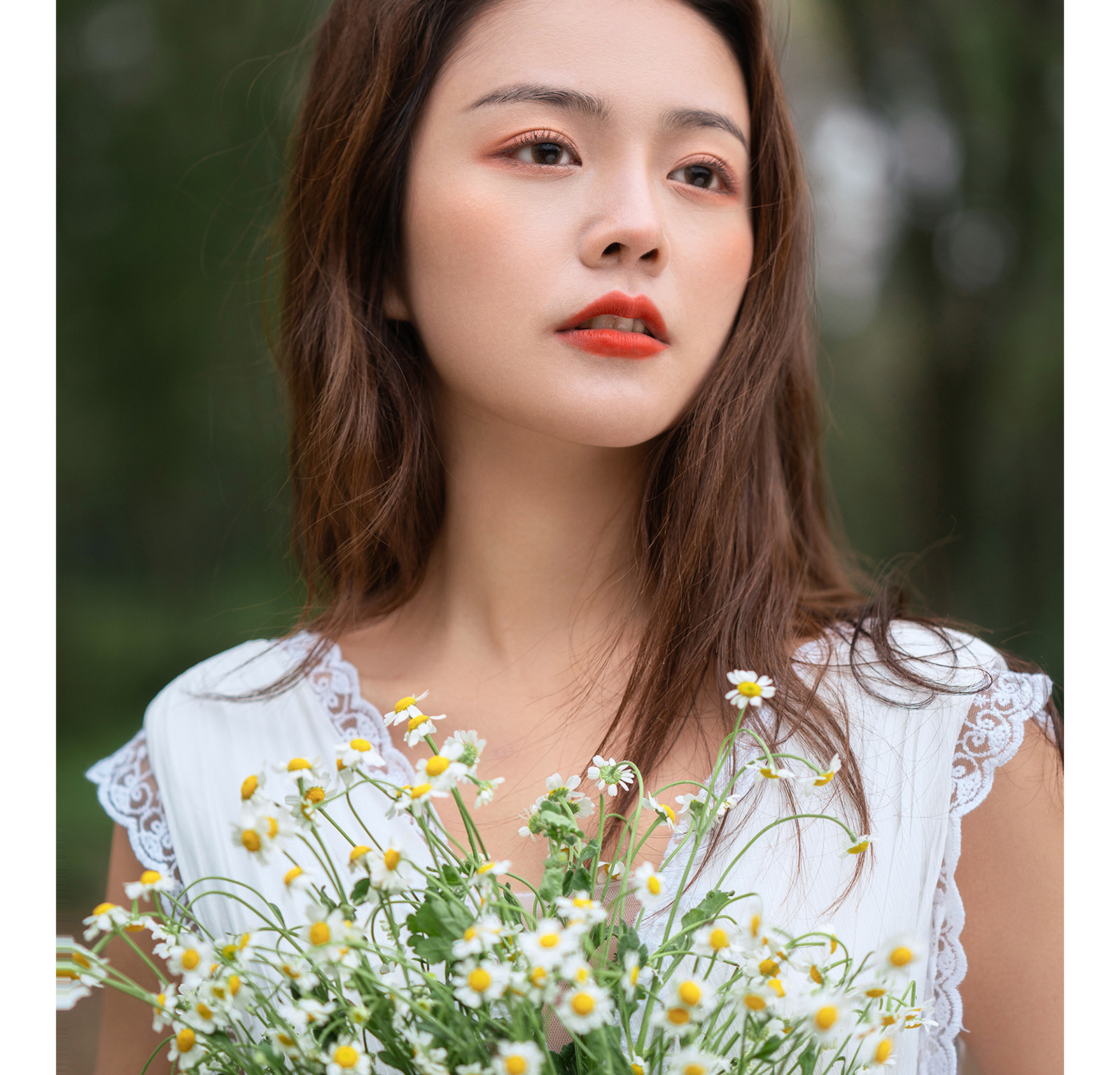 春风十里，独韵客照<.SPRING.>焕新你的美