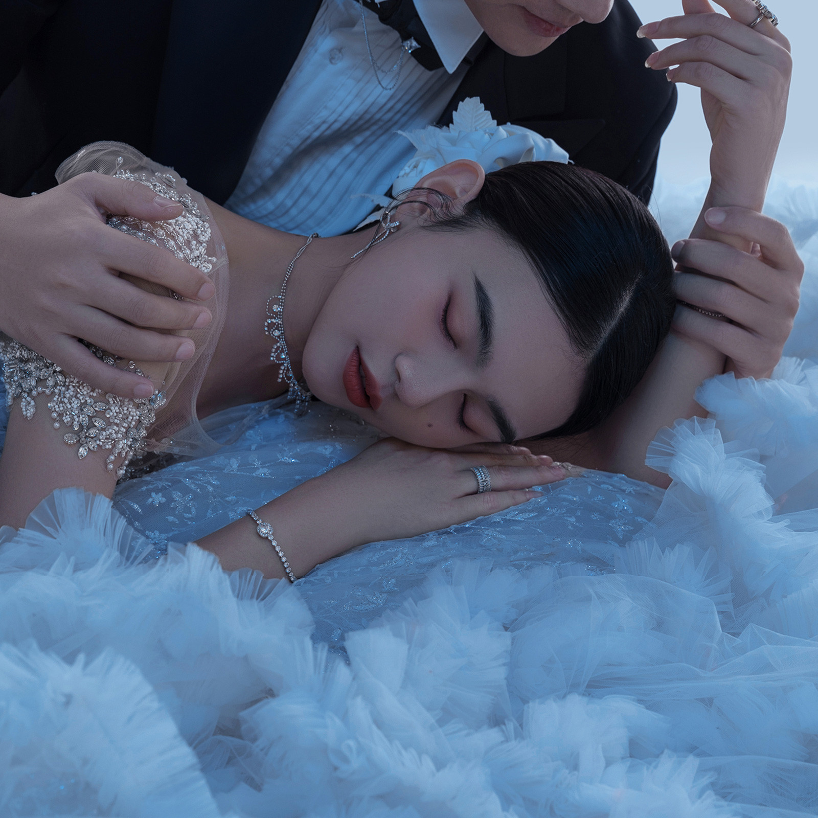 《拾梦系列》情绪流动于浪漫之间，挚爱惊喜于梦幻之镜