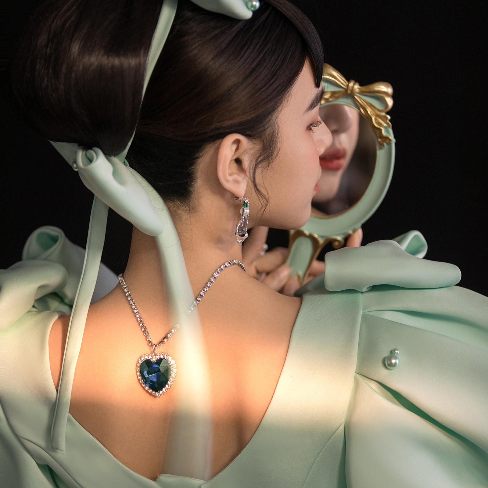 《拾梦系列》情绪流动于浪漫之间，挚爱惊喜于梦幻之镜