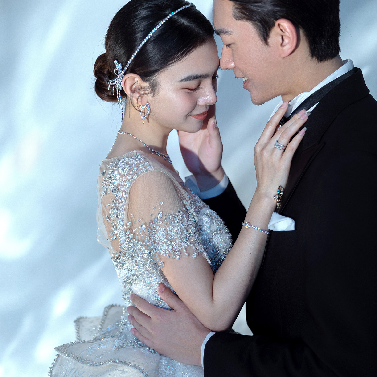 《拾梦系列》情绪流动于浪漫之间，挚爱惊喜于梦幻之镜