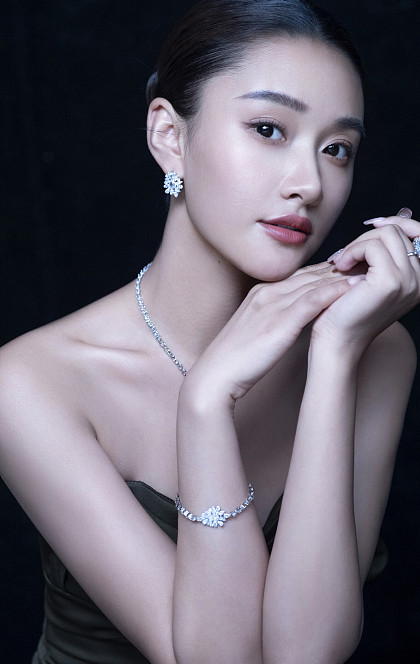 经典肖像（内景）