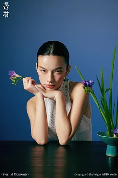 白色旗袍（内景）