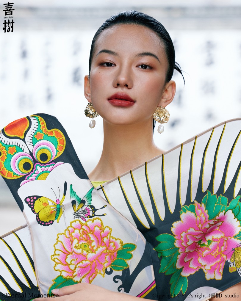 金色旗袍（外景）