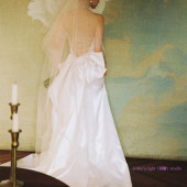 像花 像火 像无声的足迹