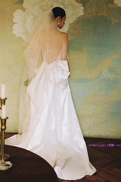 像花 像火 像无声的足迹