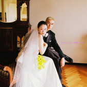 像花 像火 像无声的足迹