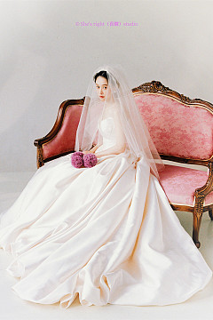 她 有我眸子的颜色