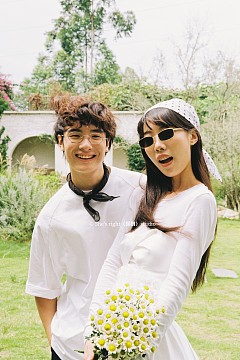 偷偷牵着风里的甜