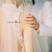 还有那些拥抱 亲吻 热烈 留白