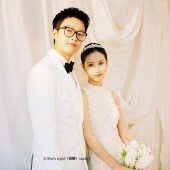 还有那些拥抱 亲吻 热烈 留白